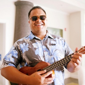Image of E Ho'i Ka Nani I Moku'ula